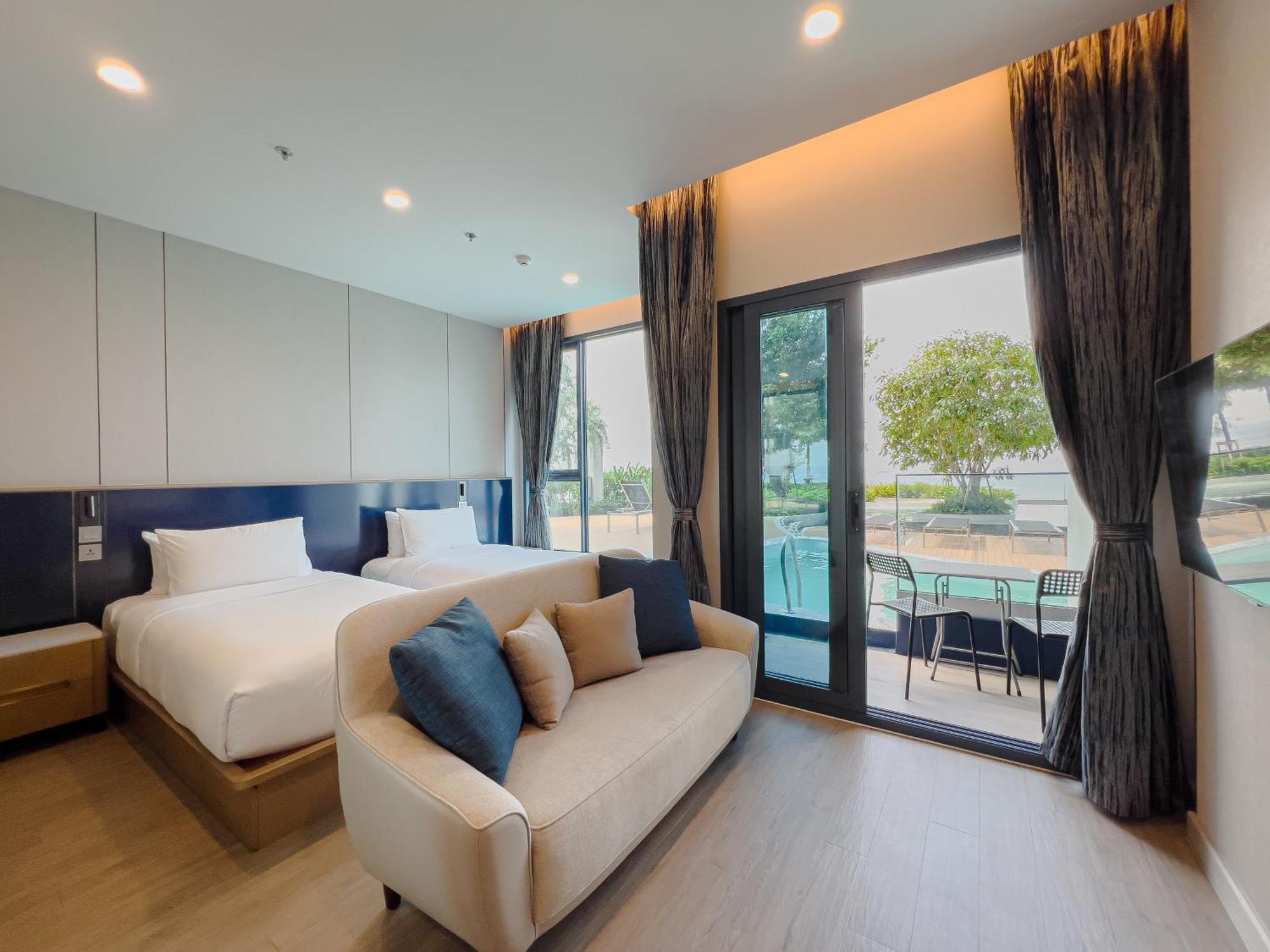 S Sriracha Hotel & Residence Сі-Рача Екстер'єр фото