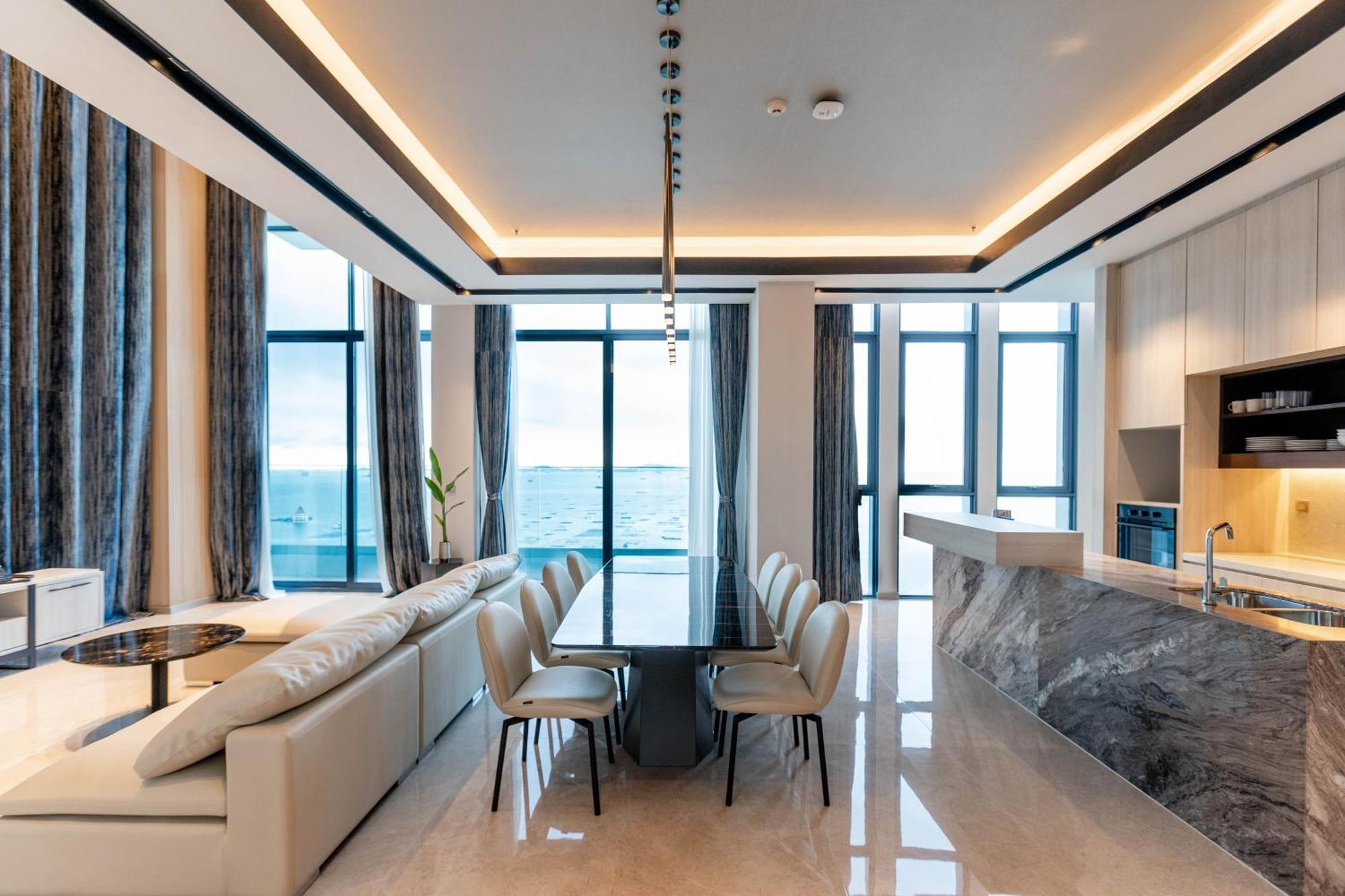 S Sriracha Hotel & Residence Сі-Рача Екстер'єр фото